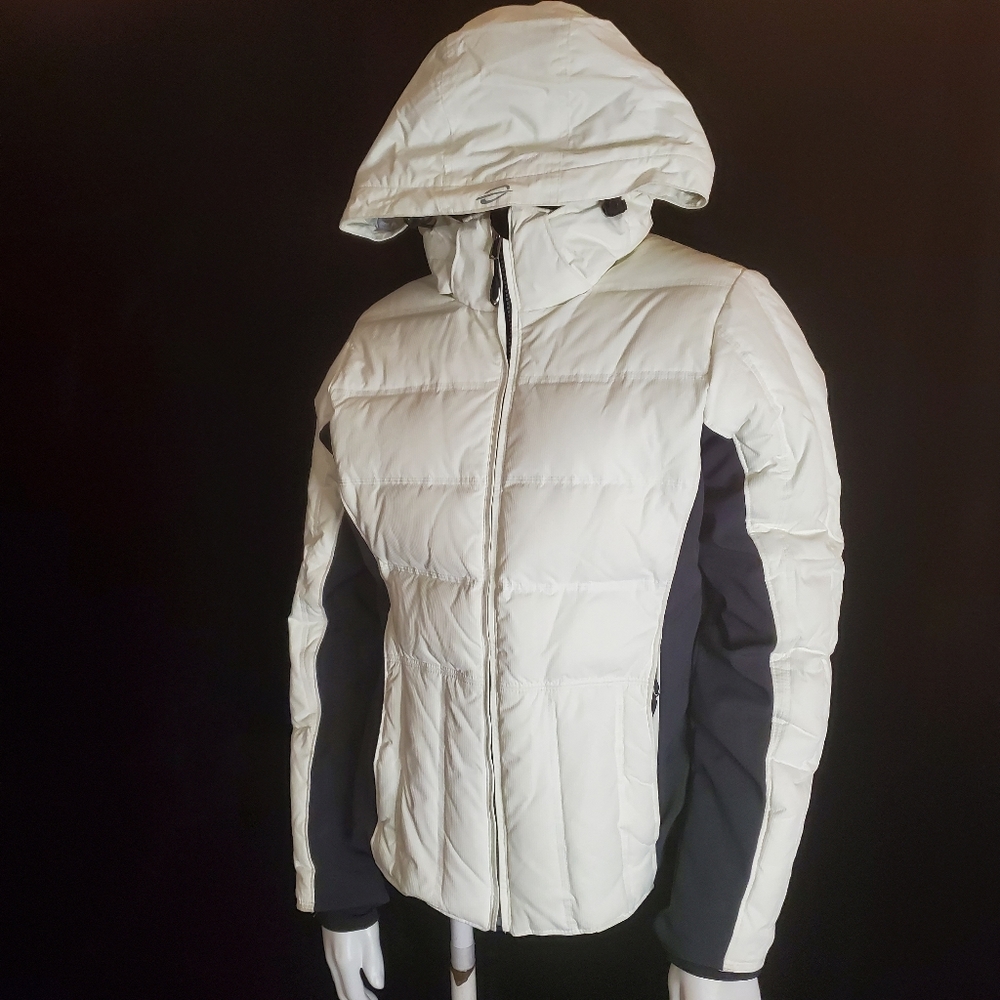 Obermeyer White & Black Winter Coat (6)